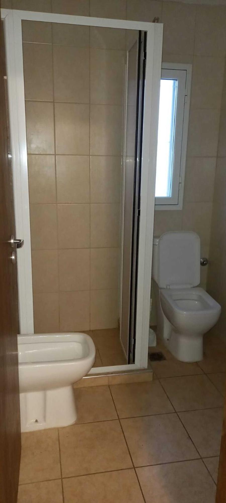 Casa Con Jardin En *