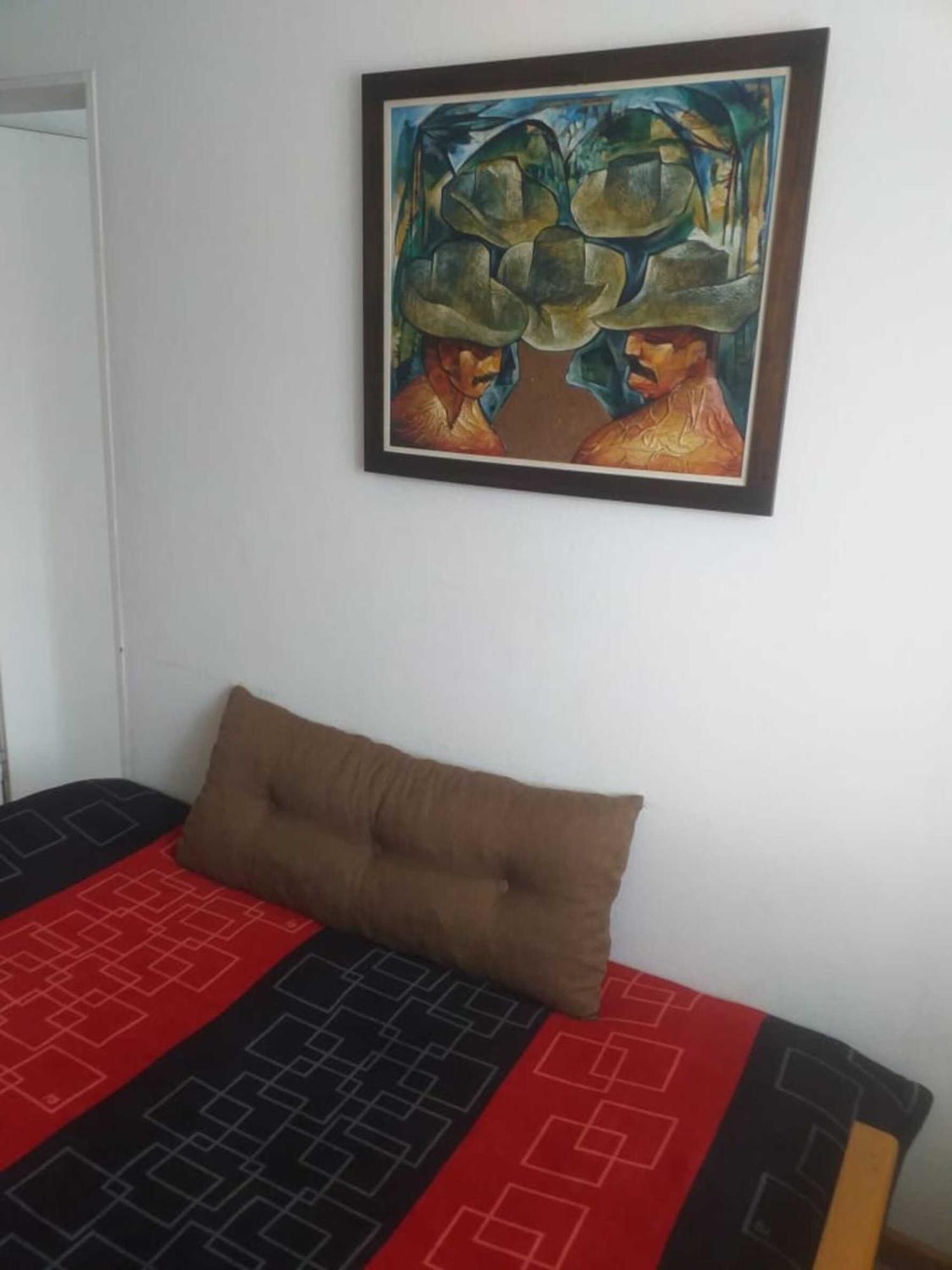 Casa Con Jardin En